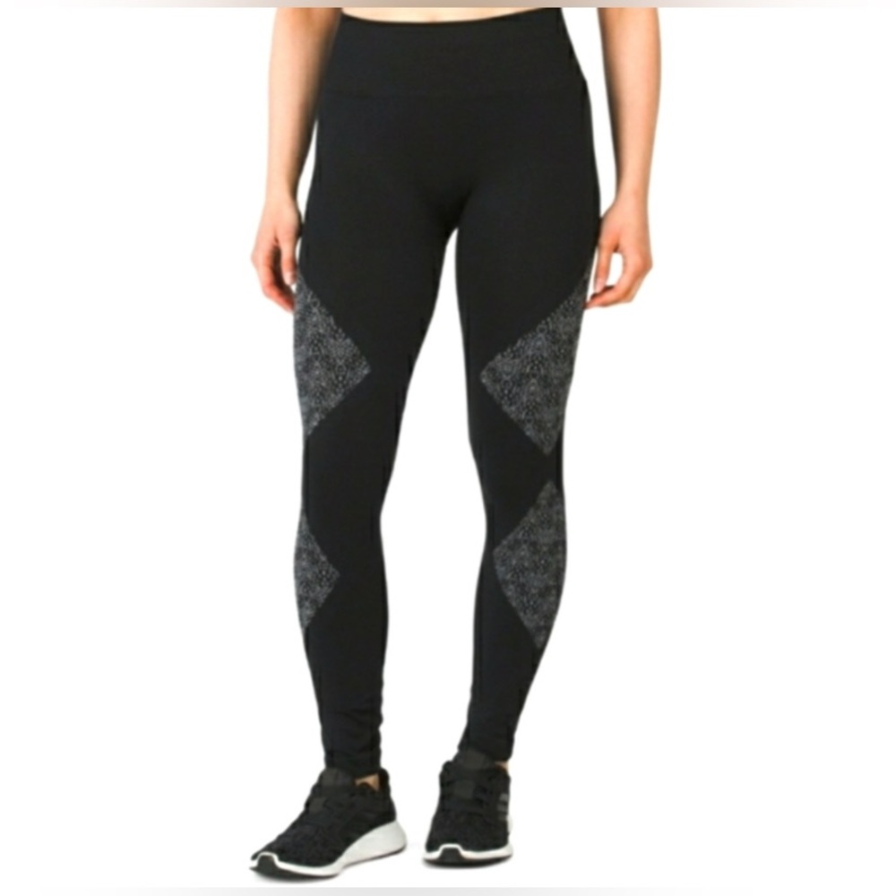 Nux Geneva Yoga Leggings NWT